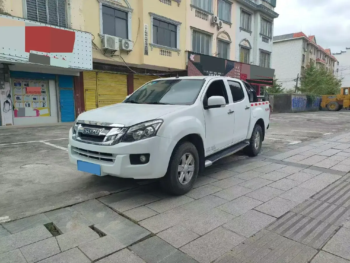 2018 Nissan Terra 2.5L 184HP L4 6MT
