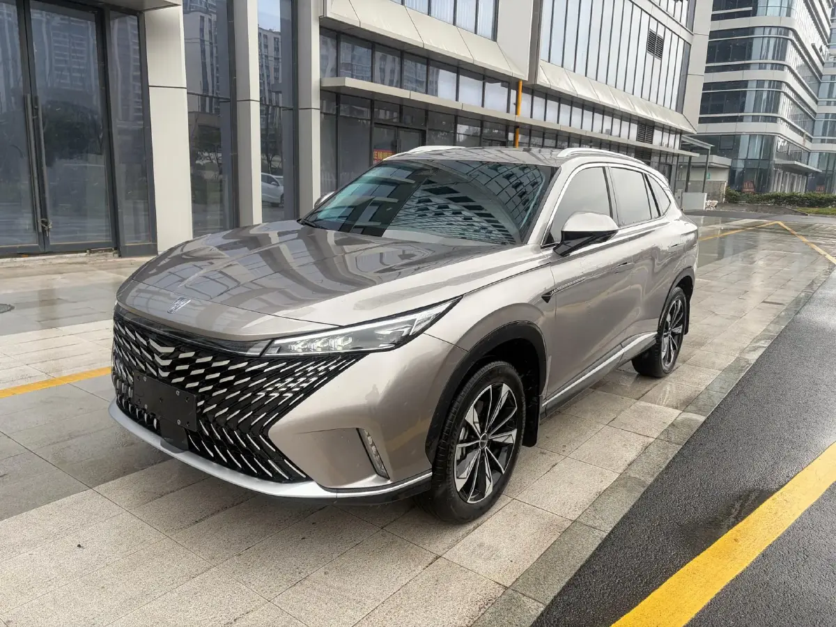 2023 Roewe RX5 1.5T 188HP L4 AMT PHEV 12.3KWH