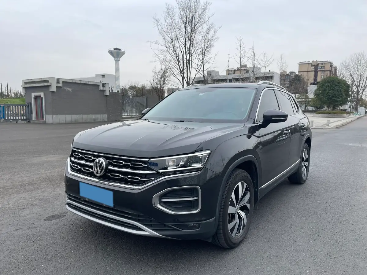 2019 Jeep Cherokee 2.0T 234HP L4 9AT