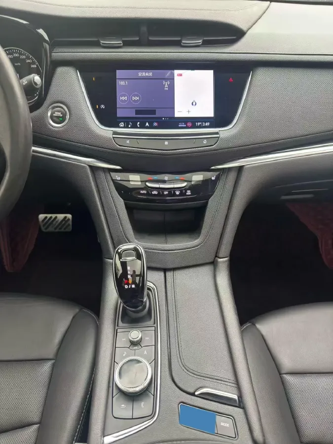 2020 Cadillac XT5 2.0T 241HP L4 9AT,autocango,china used car exporter,china ev exporter,chinese used car exporter,chinese used ev exporter