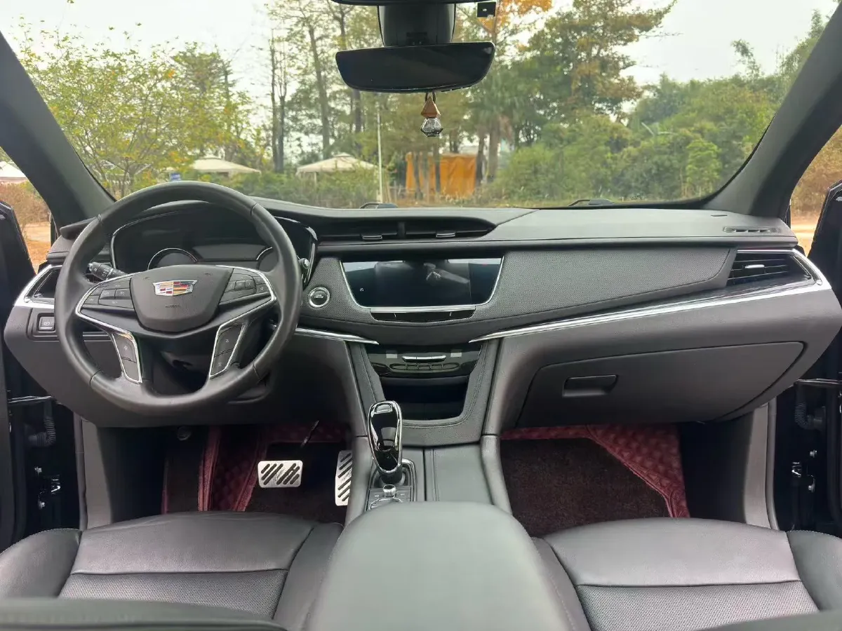 2020 Cadillac XT5 2.0T 241HP L4 9AT,autocango,china used car exporter,china ev exporter,chinese used car exporter,chinese used ev exporter