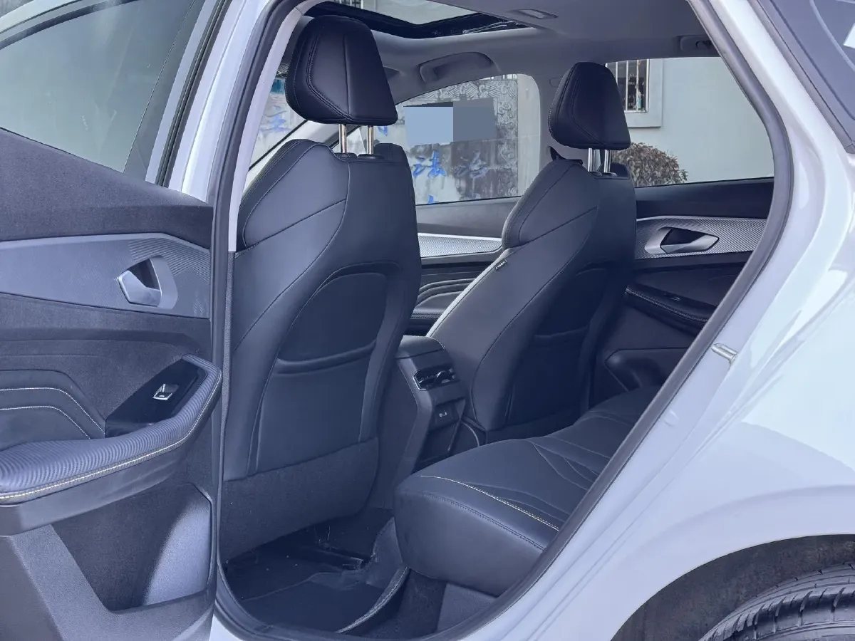 2024 Geely Binray 1.5T 181HP L4 7DCT,autocango,china used car exporter,china ev exporter,chinese used car exporter,chinese used ev exporter