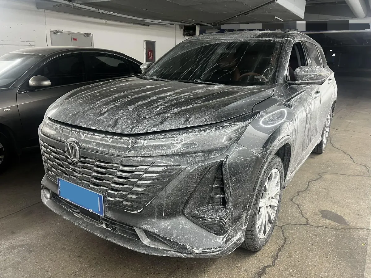 2023 ChangAn CS75 Plus 1.5T 188HP L4 8AT,autocango,china used car exporter,china ev exporter,chinese used car exporter,chinese used ev exporter