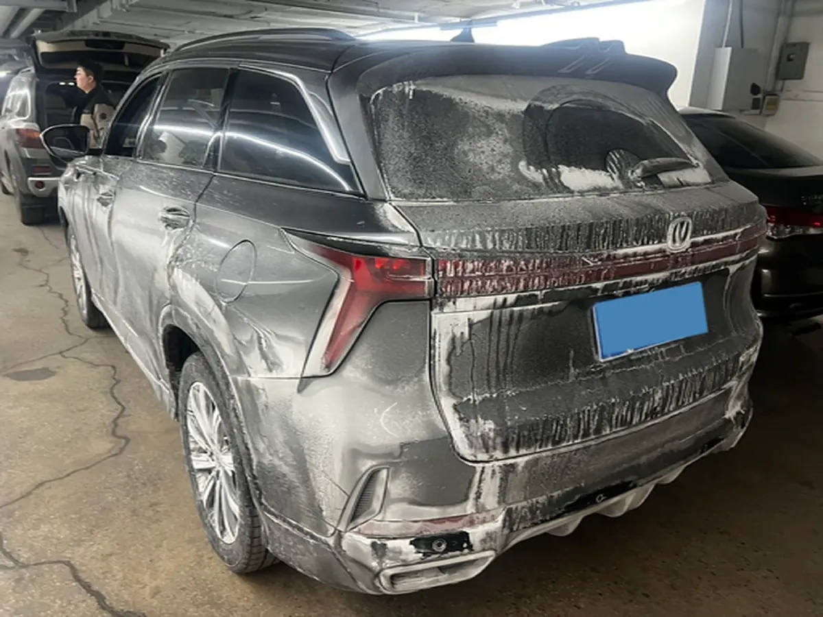 2023 ChangAn CS75 Plus 1.5T 188HP L4 8AT,autocango,china used car exporter,china ev exporter,chinese used car exporter,chinese used ev exporter