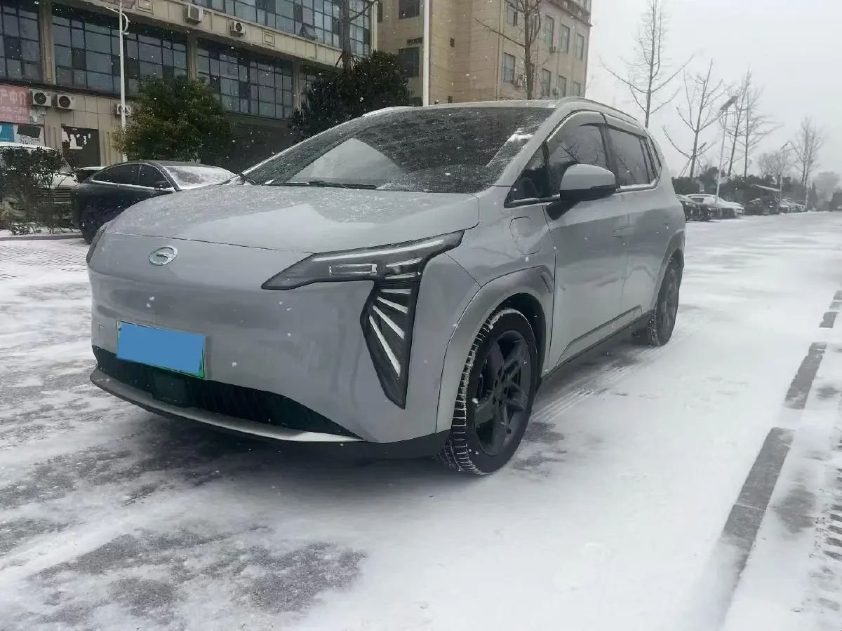 2023 MAXUS Interstellar 2.0T 261HP L4 8AT