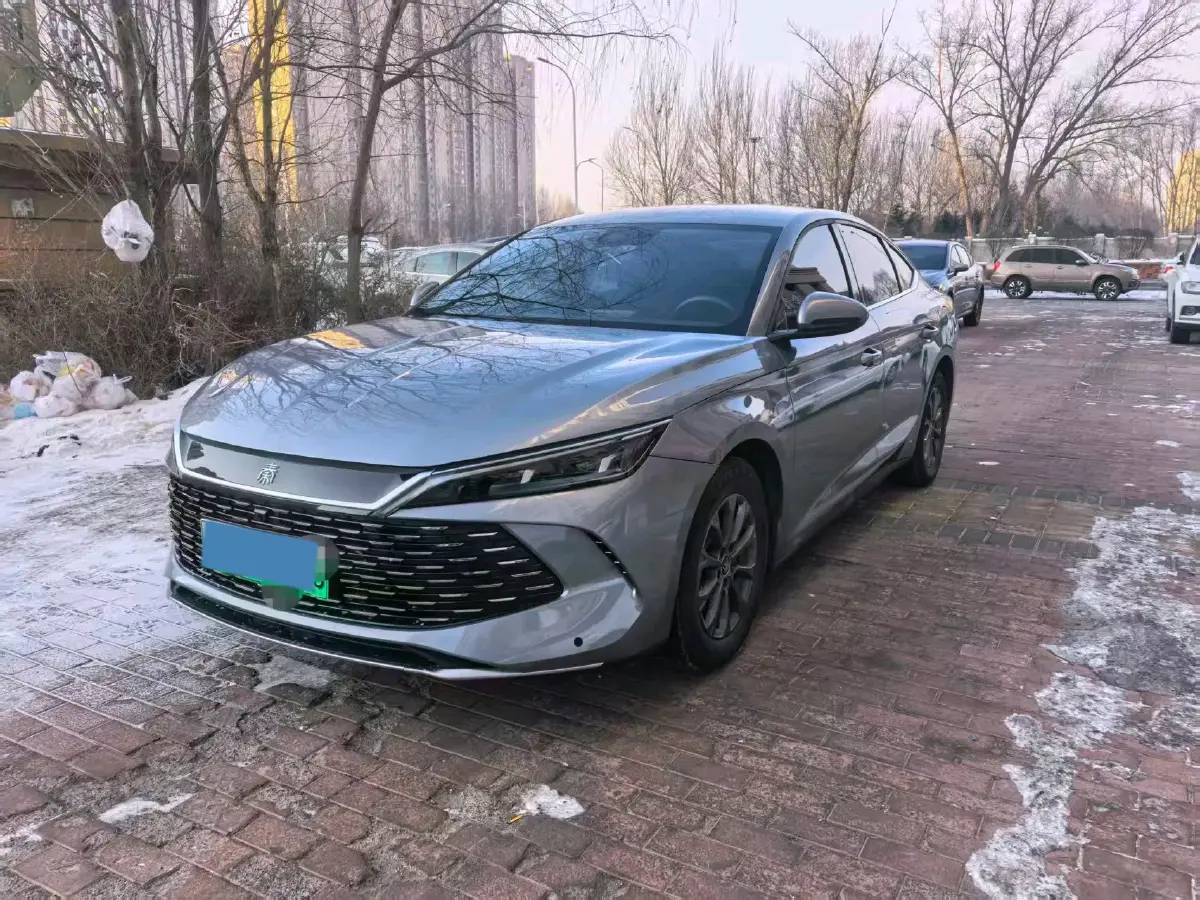 2025 BYD QinL 1.5L 101HP L4 E-CVT PHEV 10.08KWH