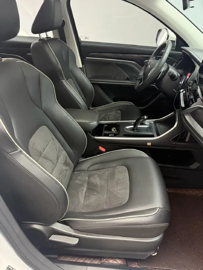 2021 Haval H6 1.5T 150HP L4 7DCT,autocango,china used car exporter,china ev exporter,chinese used car exporter,chinese used ev exporter