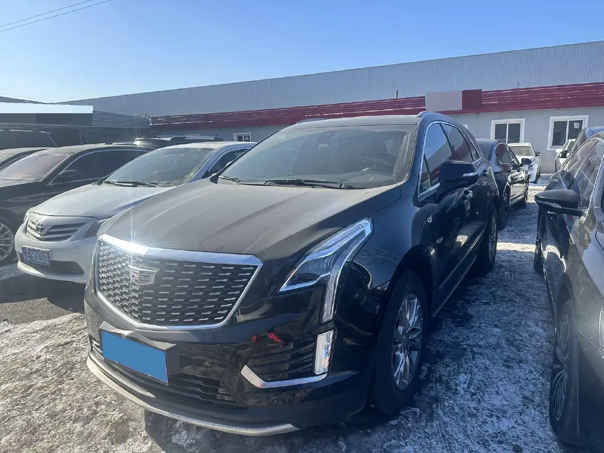 2022 Cadillac XT5 2.0T 237HP L4 9AT