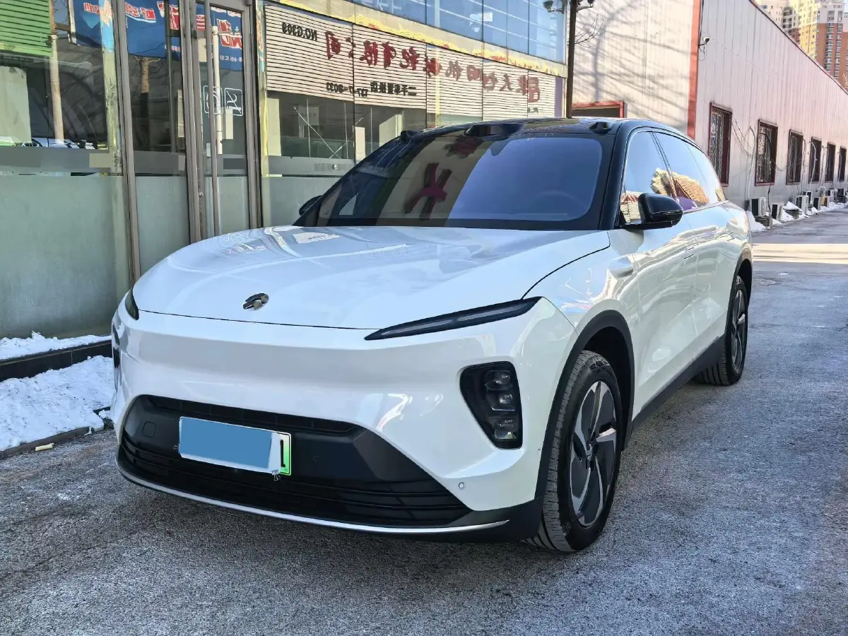 2023 NIO ES8 BEV 100KWH