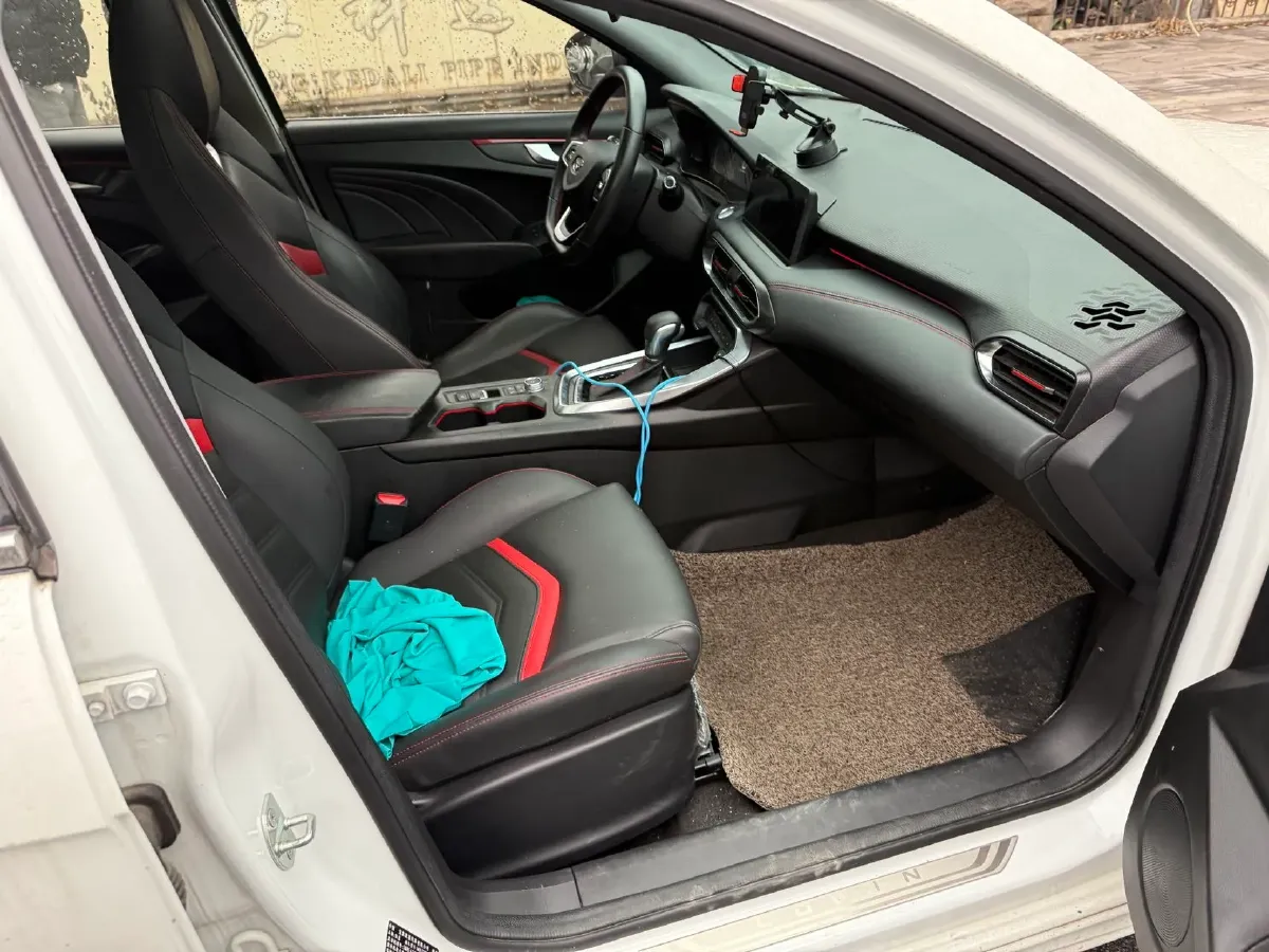 2021 KaiYi XuanDu 1.5T 156HP L4 CVT,autocango,china used car exporter,china ev exporter,chinese used car exporter,chinese used ev exporter