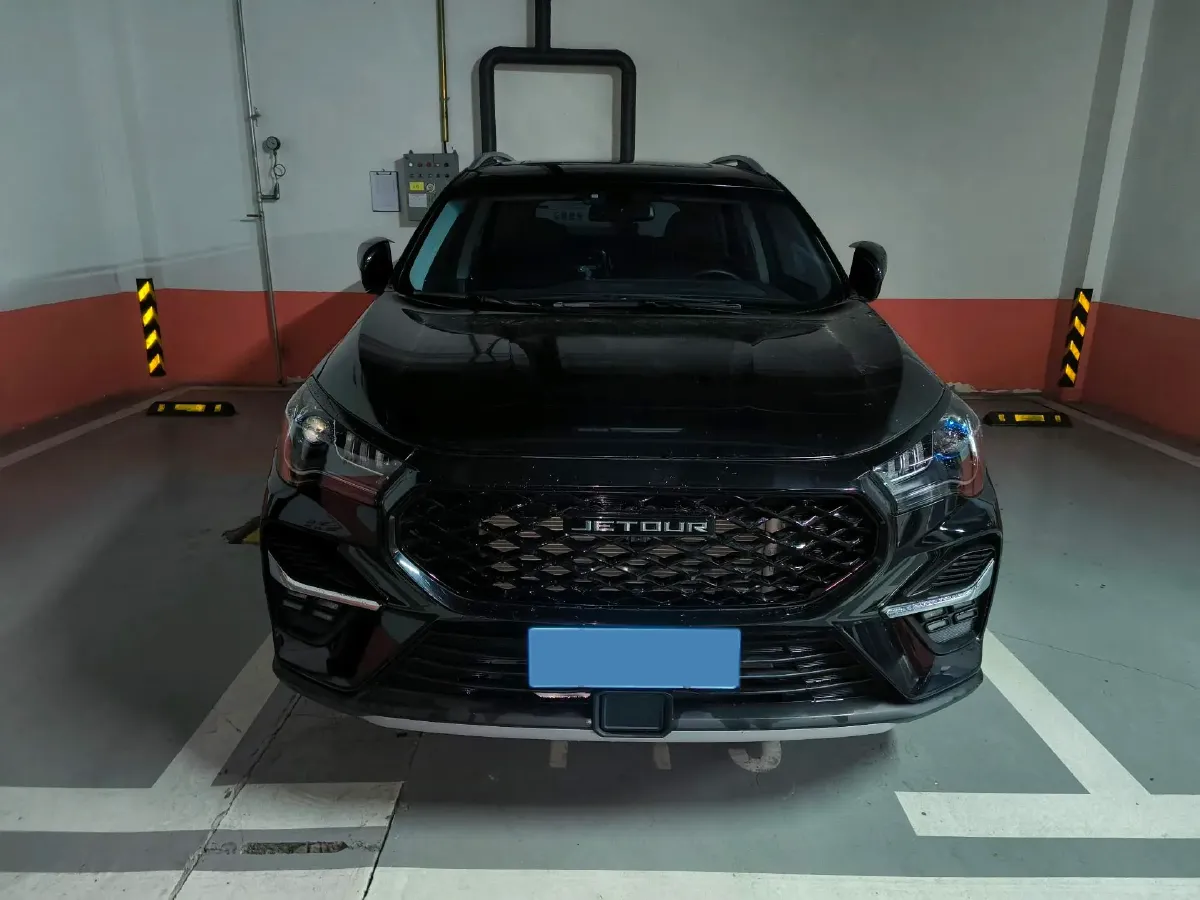 2021 Jetour X90 Plus 1.5T 156HP L4 6MT,autocango,china used car exporter,china ev exporter,chinese used car exporter,chinese used ev exporter