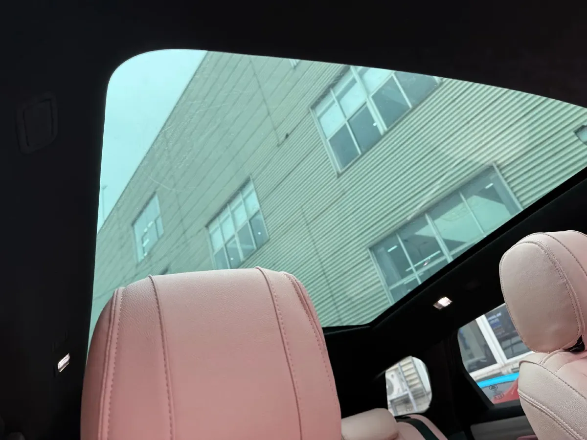 2020 Land Rover Range Rover Evoque 2.0T 249HP L4 9AT,autocango,china used car exporter,china ev exporter,chinese used car exporter,chinese used ev exporter