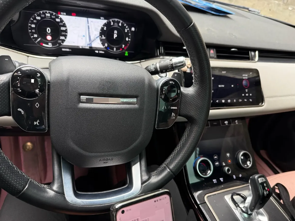 2020 Land Rover Range Rover Evoque 2.0T 249HP L4 9AT,autocango,china used car exporter,china ev exporter,chinese used car exporter,chinese used ev exporter