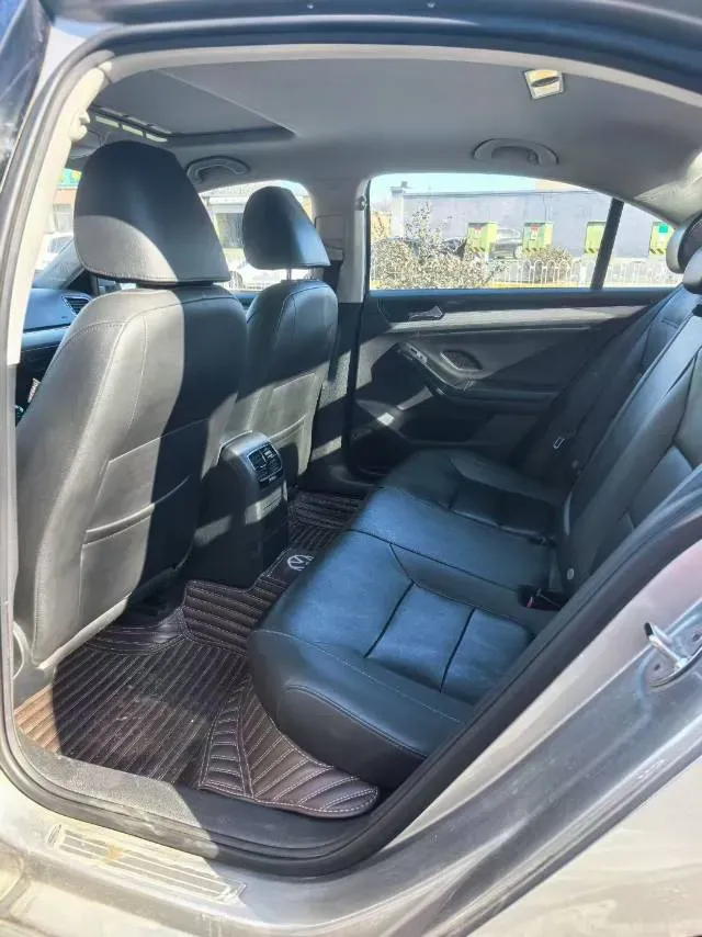 2018 KingLong KaiTe 2.3T 110HP L4 5MT,autocango,china used car exporter,china ev exporter,chinese used car exporter,chinese used ev exporter