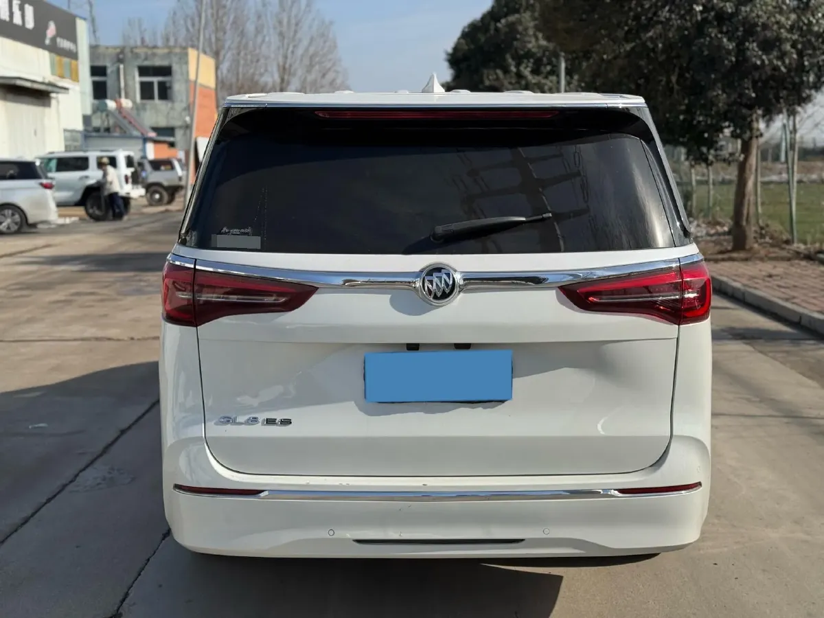 2021 Buick GL8 2.0T 237HP L4 9AT,autocango,china used car exporter,china ev exporter,chinese used car exporter,chinese used ev exporter