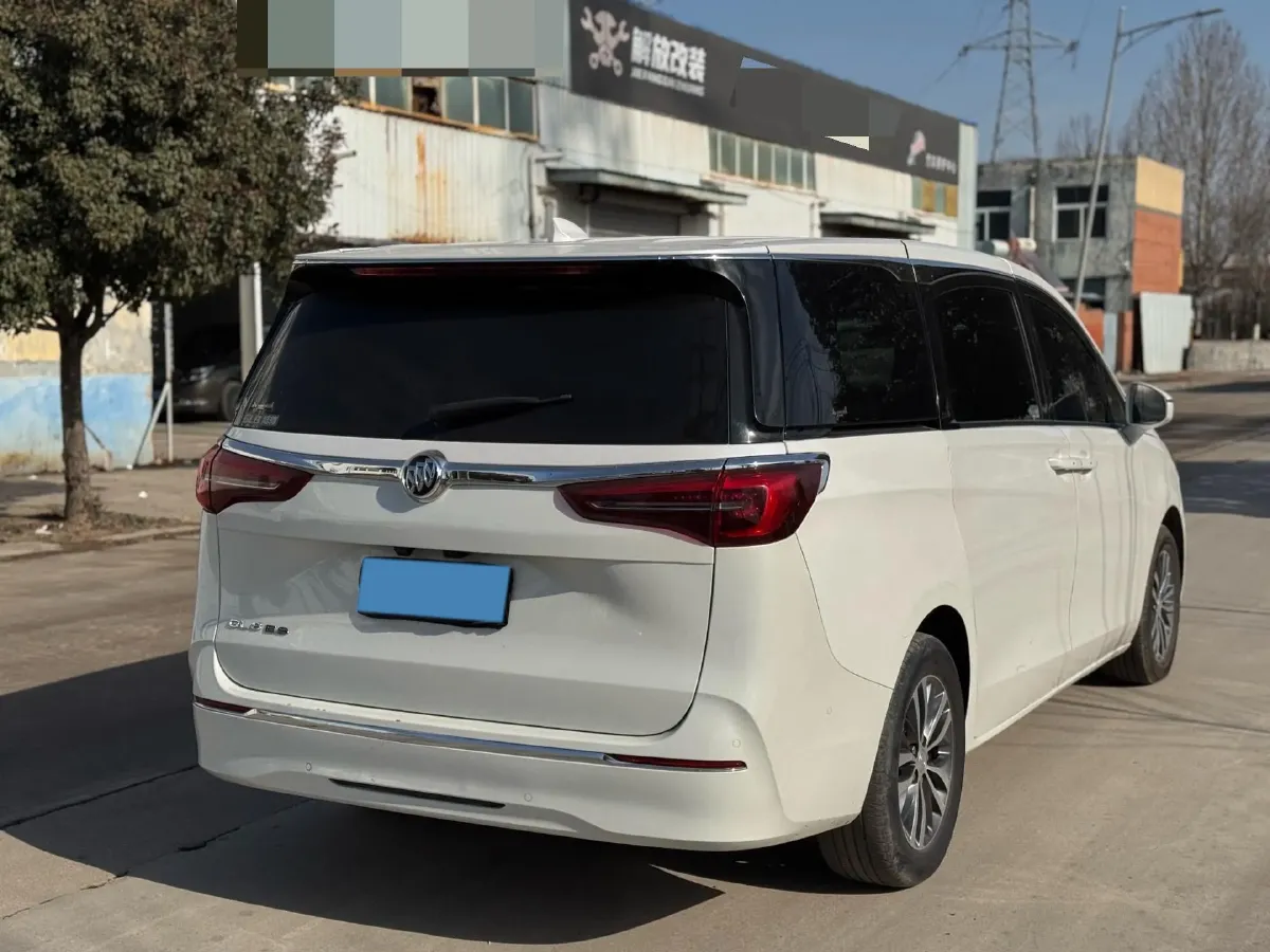 2021 Buick GL8 2.0T 237HP L4 9AT,autocango,china used car exporter,china ev exporter,chinese used car exporter,chinese used ev exporter
