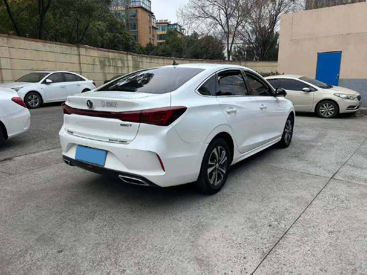 2022 ChangAn Eado 1.4T 160HP L4 7DCT,autocango,china used car exporter,china ev exporter,chinese used car exporter,chinese used ev exporter