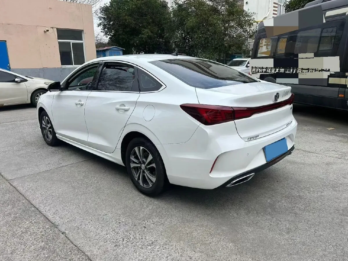 2022 ChangAn Eado 1.4T 160HP L4 7DCT,autocango,china used car exporter,china ev exporter,chinese used car exporter,chinese used ev exporter