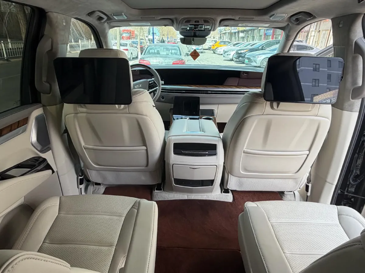 2025 AM XIAOAO V-Class 2.0T 231HP L4 9AT,autocango,china used car exporter,china ev exporter,chinese used car exporter,chinese used ev exporter