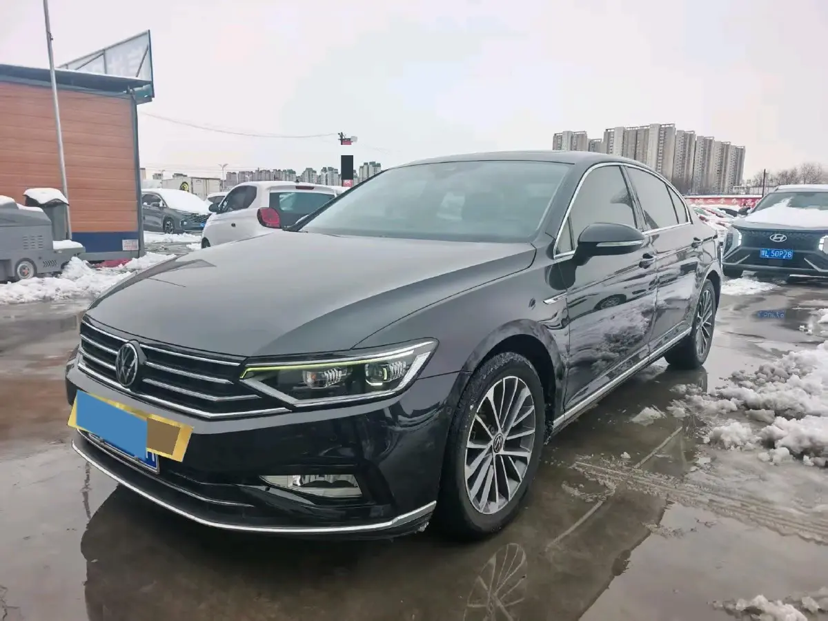 2020 Volkswagen Magotan 2.0T 220HP L4 7DCT