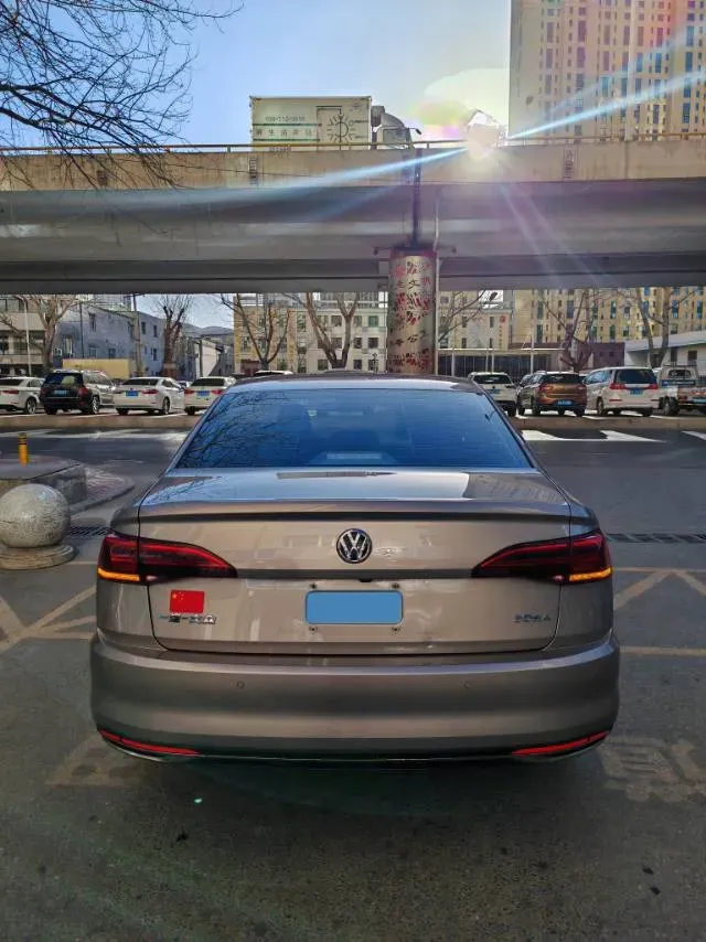 2019 Dongfeng RuiQi 6 2.4L 158HP L4 5MT,autocango,china used car exporter,china ev exporter,chinese used car exporter,chinese used ev exporter