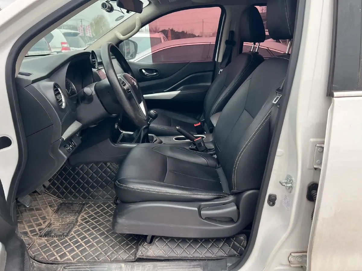 2020 Dongfeng RuiQi 6 2.4L 158HP L4 5MT,autocango,china used car exporter,china ev exporter,chinese used car exporter,chinese used ev exporter