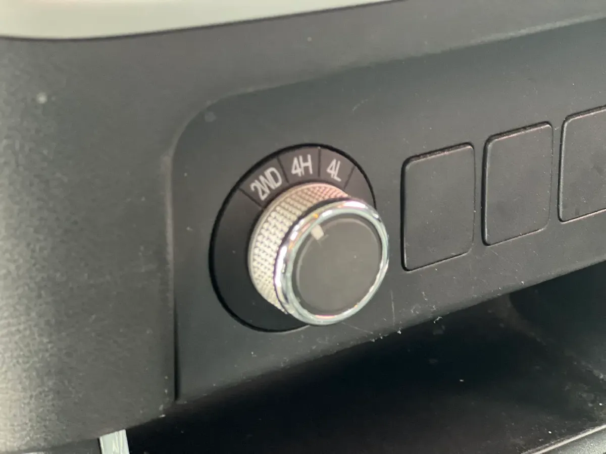 2020 Dongfeng RuiQi 6 2.4L 158HP L4 5MT,autocango,china used car exporter,china ev exporter,chinese used car exporter,chinese used ev exporter