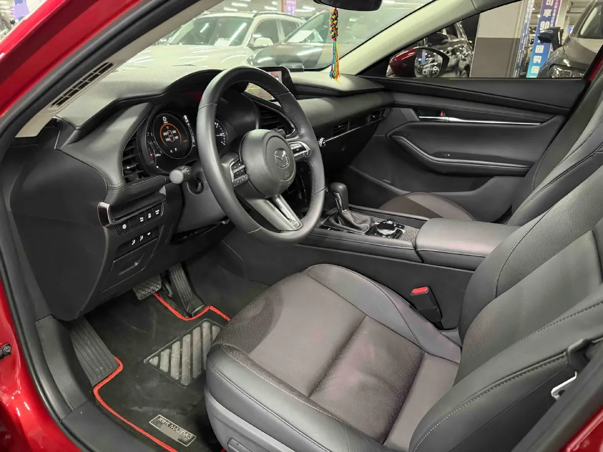 2021 Mazda 3 Axela 2.0L 158HP L4 6AT,autocango,china used car exporter,china ev exporter,chinese used car exporter,chinese used ev exporter