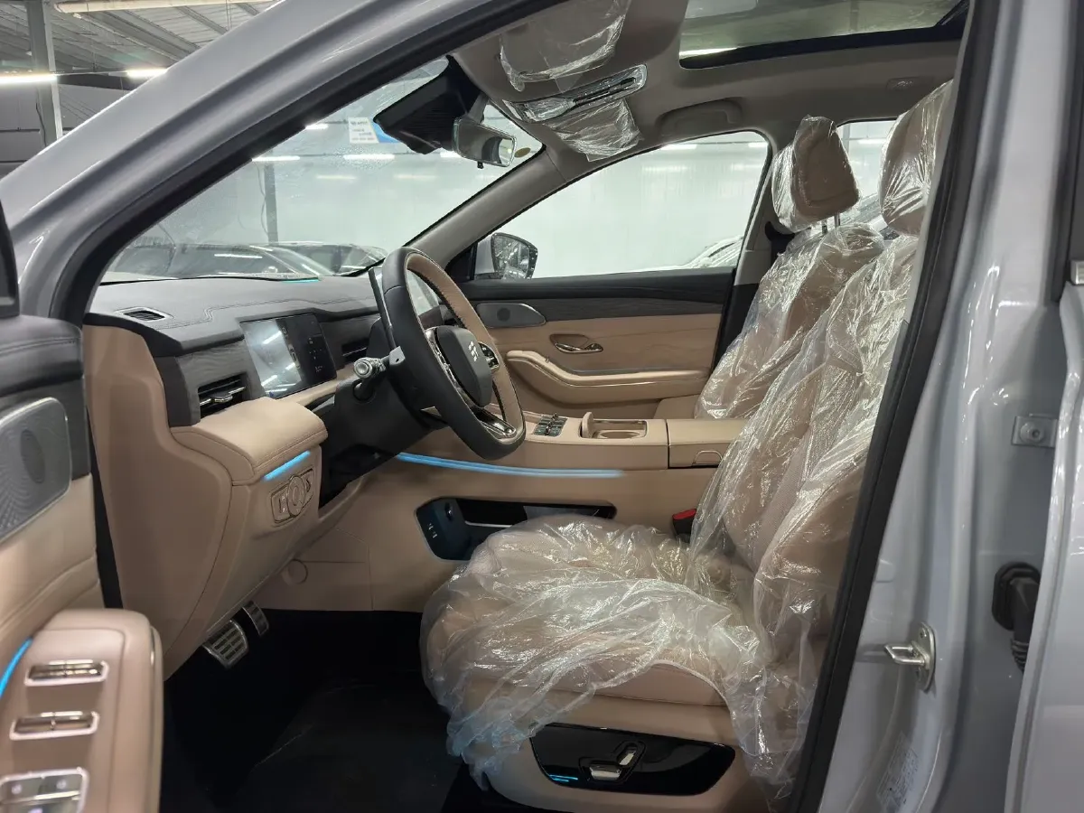 2025 Jetour ShanHai L9 1.5T 156HP L4 2DHT PHEV,autocango,china used car exporter,china ev exporter,chinese used car exporter,chinese used ev exporter