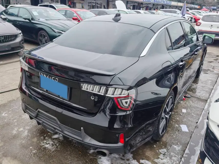 2018 Toyota C-HR 2.0L 171HP L4 CVT,autocango,china used car exporter,china ev exporter,chinese used car exporter,chinese used ev exporter