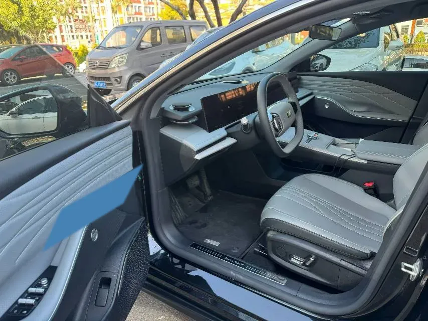 2024 Geely Galaxy E8 BEV 62KWH,autocango,china used car exporter,china ev exporter,chinese used car exporter,chinese used ev exporter