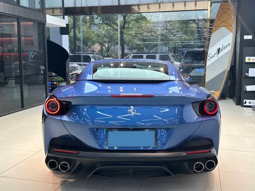 2018 Ferrari Portofino 3.9T 600HP V8 7DCT,autocango,china used car exporter,china ev exporter,chinese used car exporter,chinese used ev exporter
