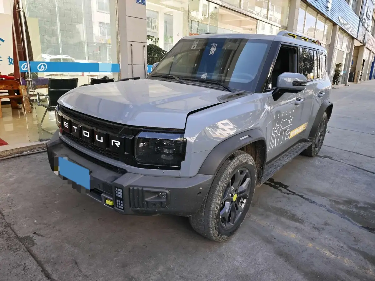2023 Jetour Traveller 2.0T 254HP L4 7DCT