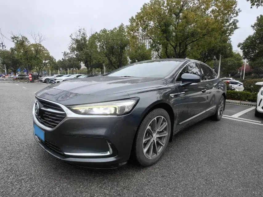 2021 Buick Larcosse 2.0T 237HP L4 9AT