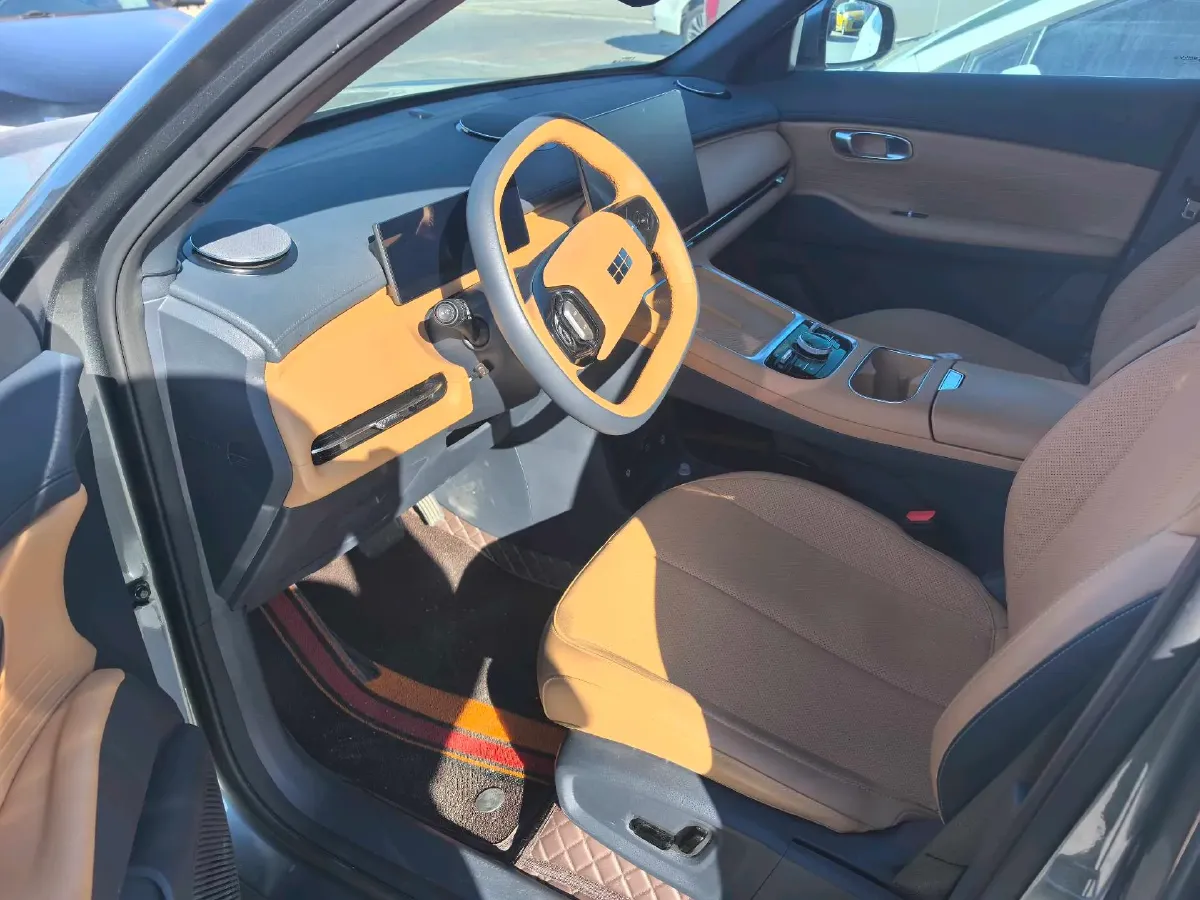 2025 WuLing XingGuangS 1.5L 106HP L4 E-CVT PHEV,autocango,china used car exporter,china ev exporter,chinese used car exporter,chinese used ev exporter