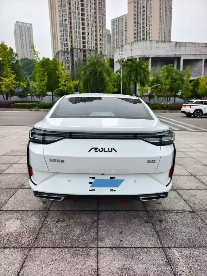 2025 DongFeng Aeolus YiXuan 1.5L 125HP L4 6DCT,autocango,china used car exporter,china ev exporter,chinese used car exporter,chinese used ev exporter