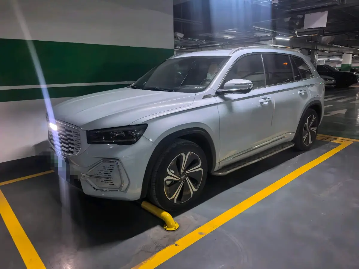 2022 Geely Monjaro 1.5T 150HP L3 3DHT PHEV 41.2KWH