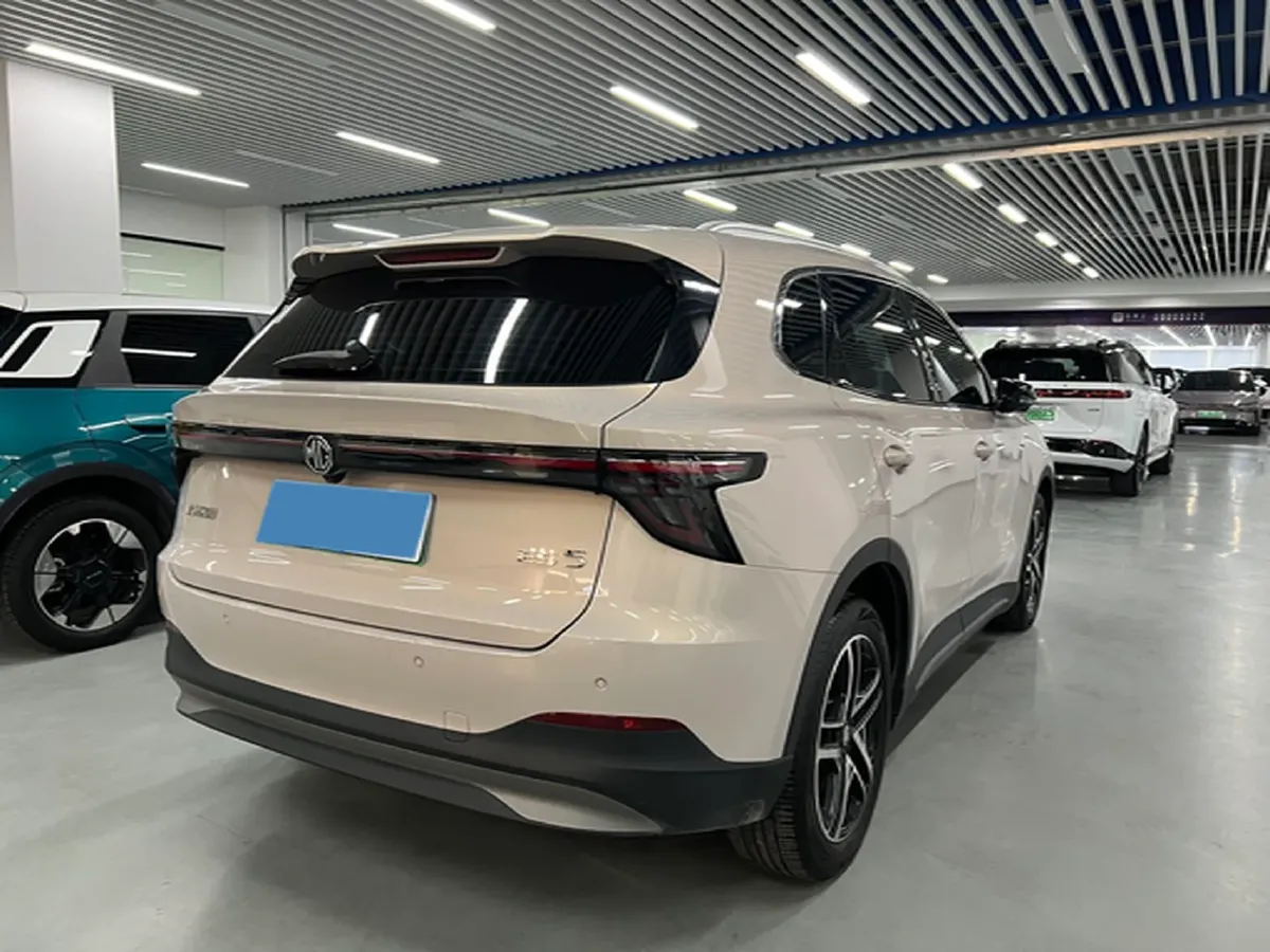 2025 MG MG ES5 BEV 62.2KWH,autocango,china used car exporter,china ev exporter,chinese used car exporter,chinese used ev exporter