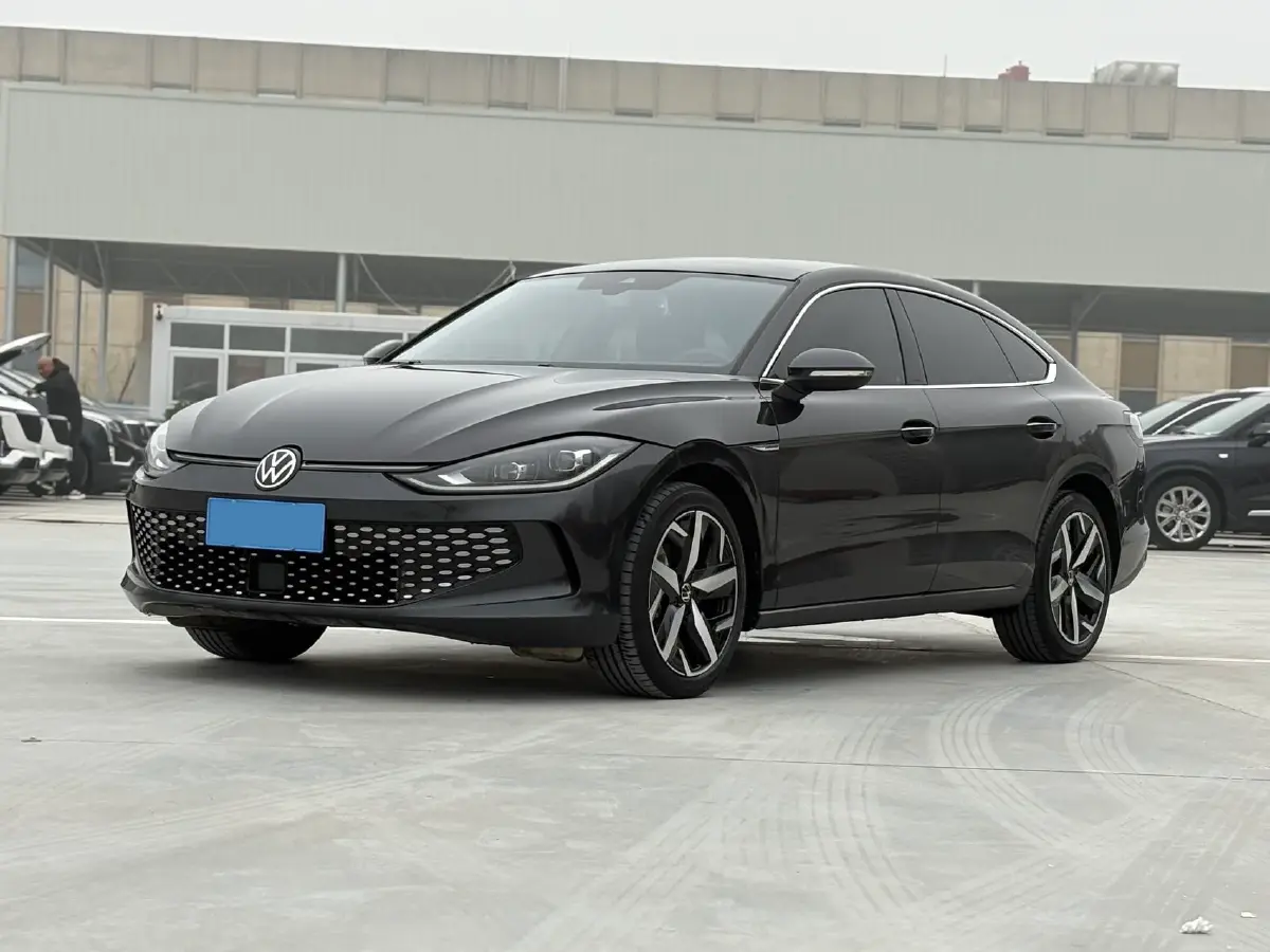 2022 Exceed TXL 2.0T 261HP L4 7DCT