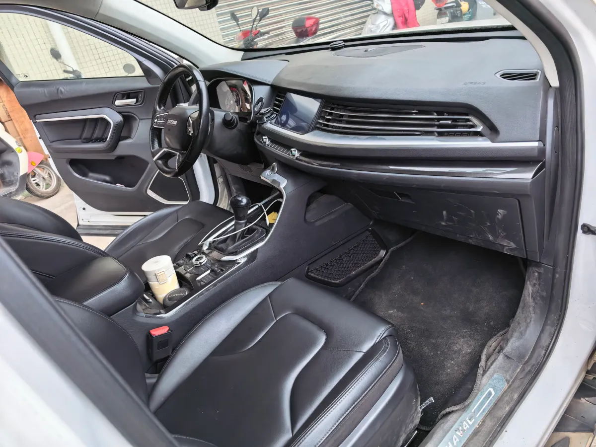 2017 Haval H6 1.5T 169HP L4 7DCT,autocango,china used car exporter,china ev exporter,chinese used car exporter,chinese used ev exporter