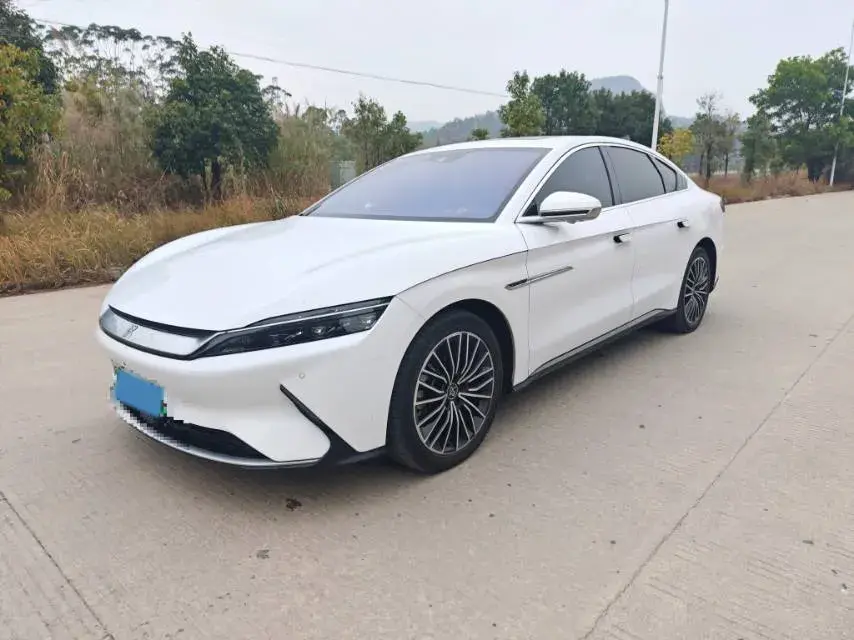 2020 Lincoln MKZ 2.0T 196HP L4 6AT