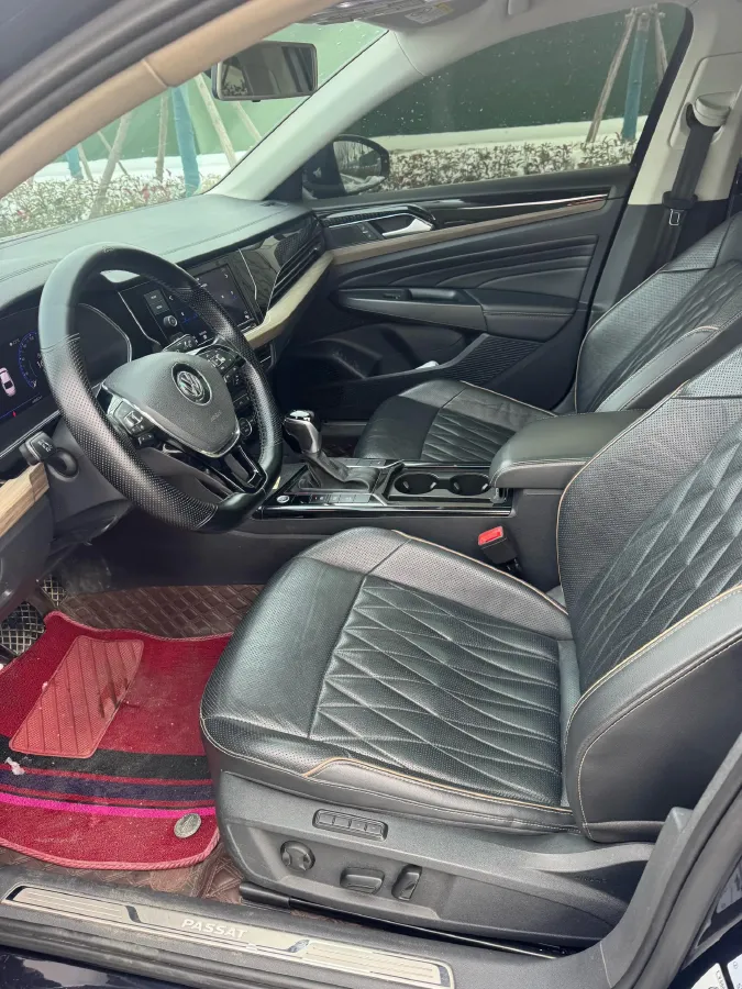 2019 Volvo V40 1.5T 152HP L4 6AT,autocango,china used car exporter,china ev exporter,chinese used car exporter,chinese used ev exporter