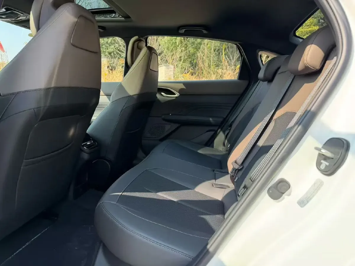 2026 ChangAn Eado 1.5T 192HP L4 7DCT,autocango,china used car exporter,china ev exporter,chinese used car exporter,chinese used ev exporter