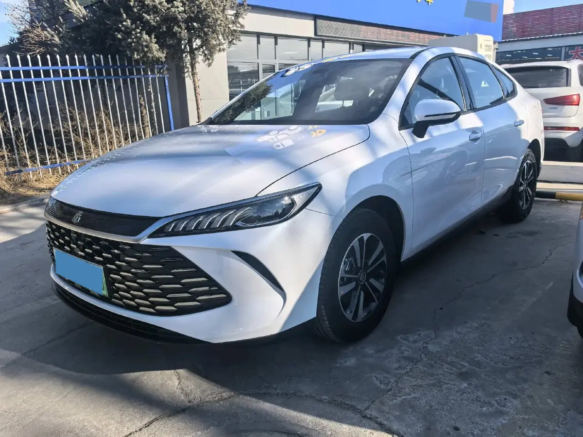 2026 BYD Qin Plus 1.5L 101HP L4 E-CVT PHEV