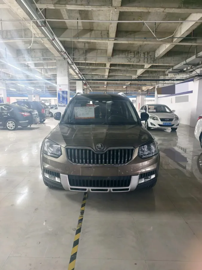 2017 Skoda Yeti 1.8T 160HP L4 6DCT,autocango,china used car exporter,china ev exporter,chinese used car exporter,chinese used ev exporter