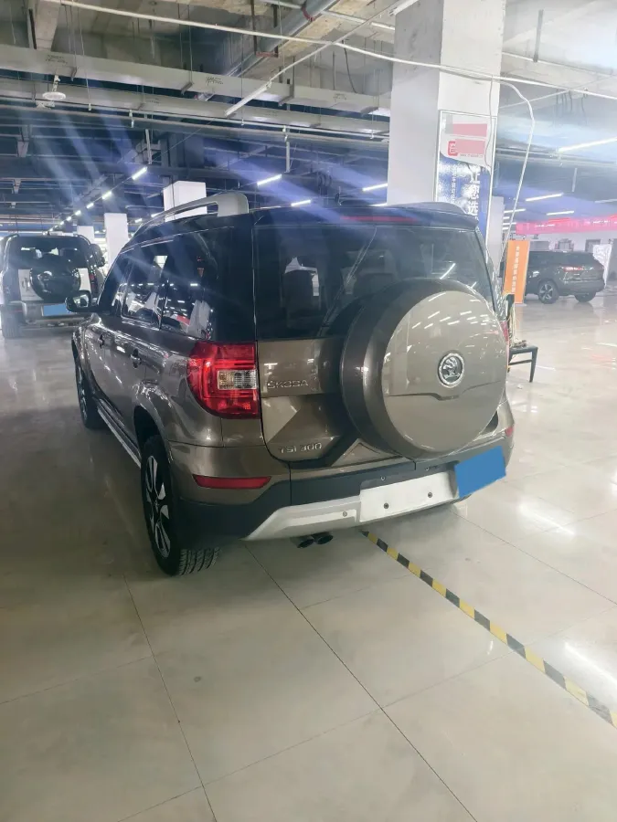 2017 Skoda Yeti 1.8T 160HP L4 6DCT,autocango,china used car exporter,china ev exporter,chinese used car exporter,chinese used ev exporter