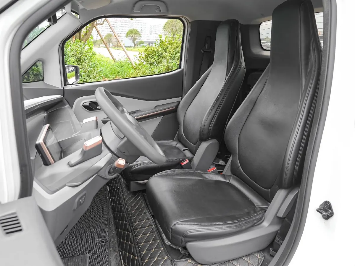 2018 BaoJun E100 BEV 19.2KWH,autocango,china used car exporter,china ev exporter,chinese used car exporter,chinese used ev exporter