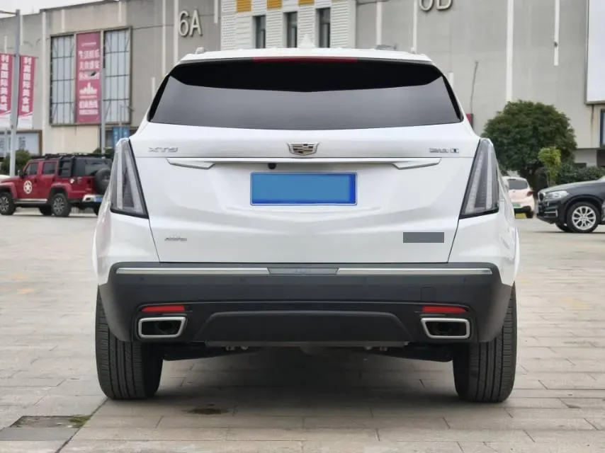 2024 Cadillac XT5 2.0T 237HP L4 9AT,autocango,china used car exporter,china ev exporter,chinese used car exporter,chinese used ev exporter