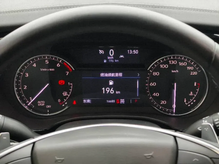 2024 Cadillac XT5 2.0T 237HP L4 9AT,autocango,china used car exporter,china ev exporter,chinese used car exporter,chinese used ev exporter