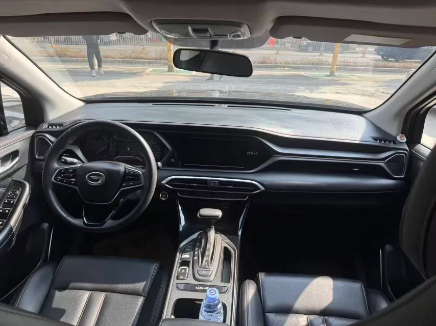 2021 GAC Trumpchi GS4 1.5T 169HP L4 6AT,autocango,china used car exporter,china ev exporter,chinese used car exporter,chinese used ev exporter